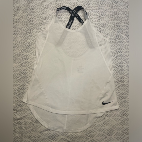 White Nike Just Do It Tank (XS) - Picture 1 of 3